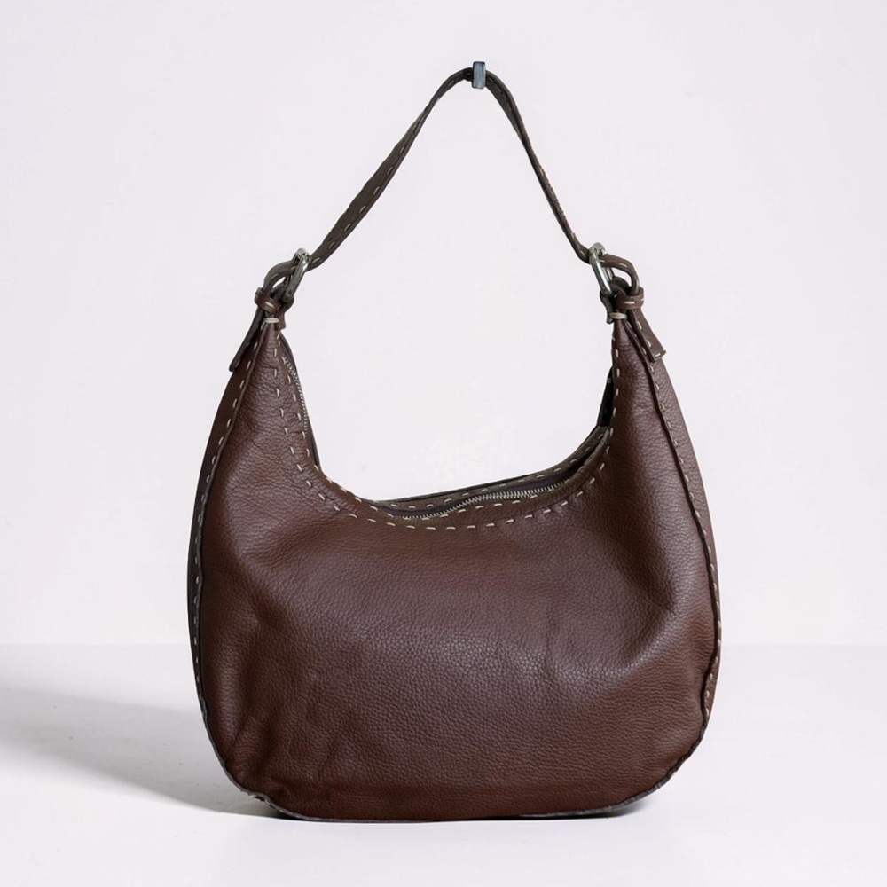 FENDI Selleria Grain Leather Hobo Bag with Contrast Stitching! COA Included! - Picture 4 of 16